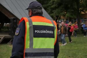 P4400272